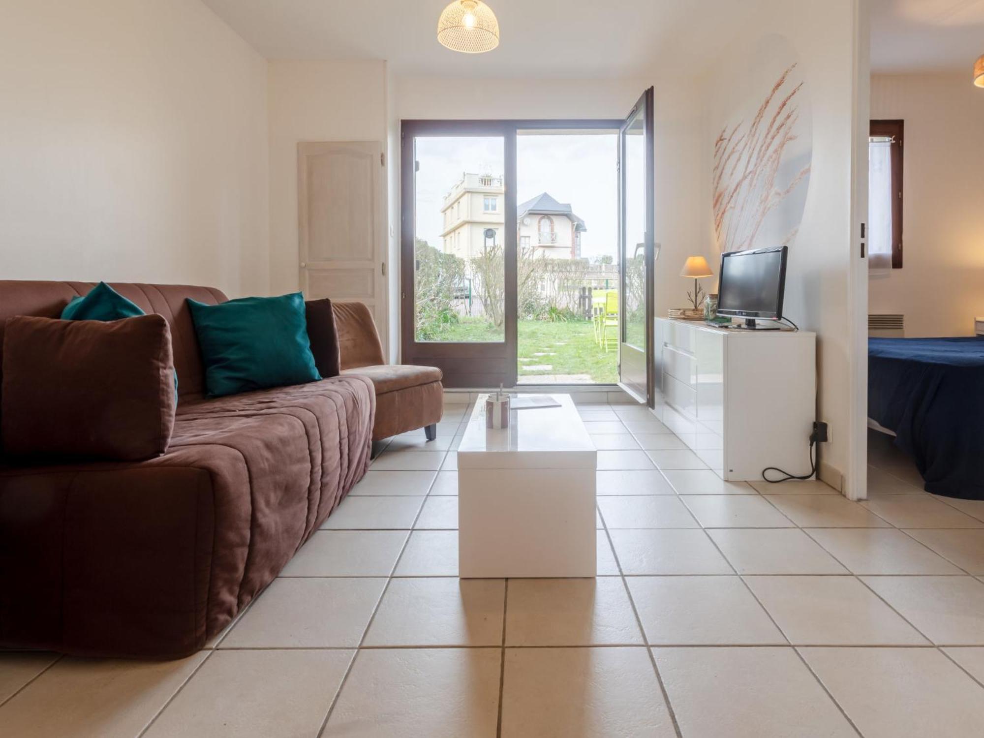 Apartment Le Vert Clos By Interhome Villers-sur-Mer Exteriör bild