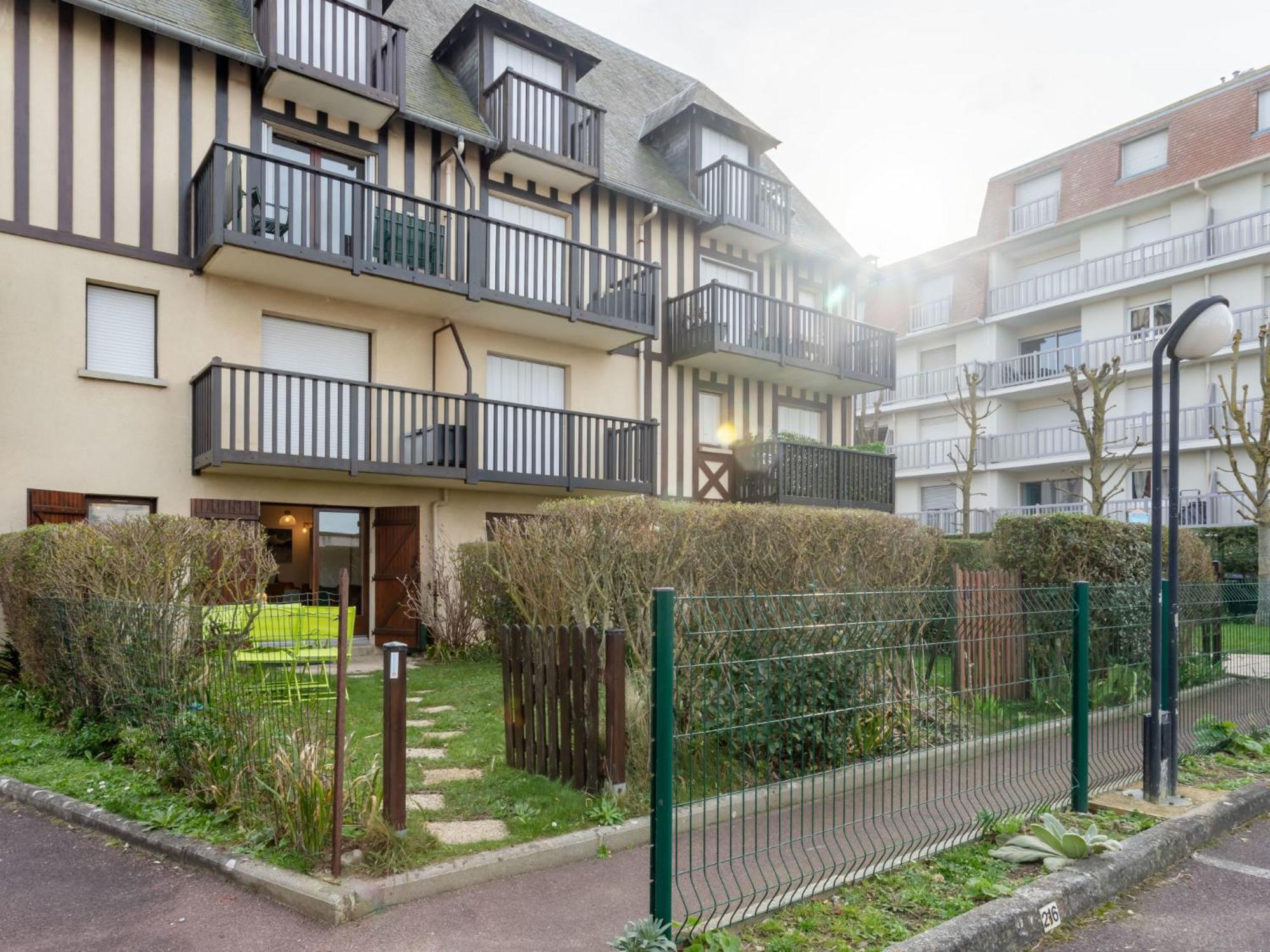Apartment Le Vert Clos By Interhome Villers-sur-Mer Exteriör bild